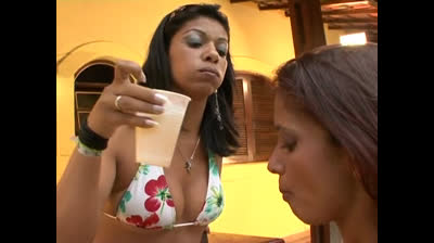 Ultra rare brazil piss secretary (Bruna Moreno)